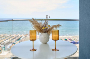 Paradise Sea View 2BD apt Spa n Pools beach resort